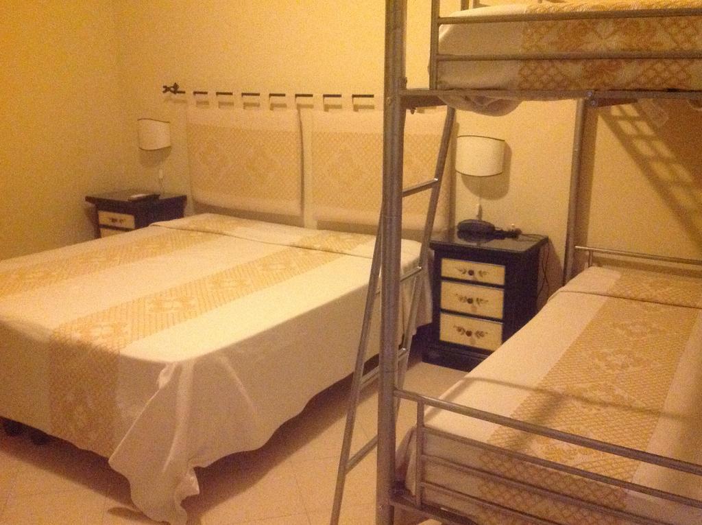 Hotel Domominore フェルティリア エクステリア 写真